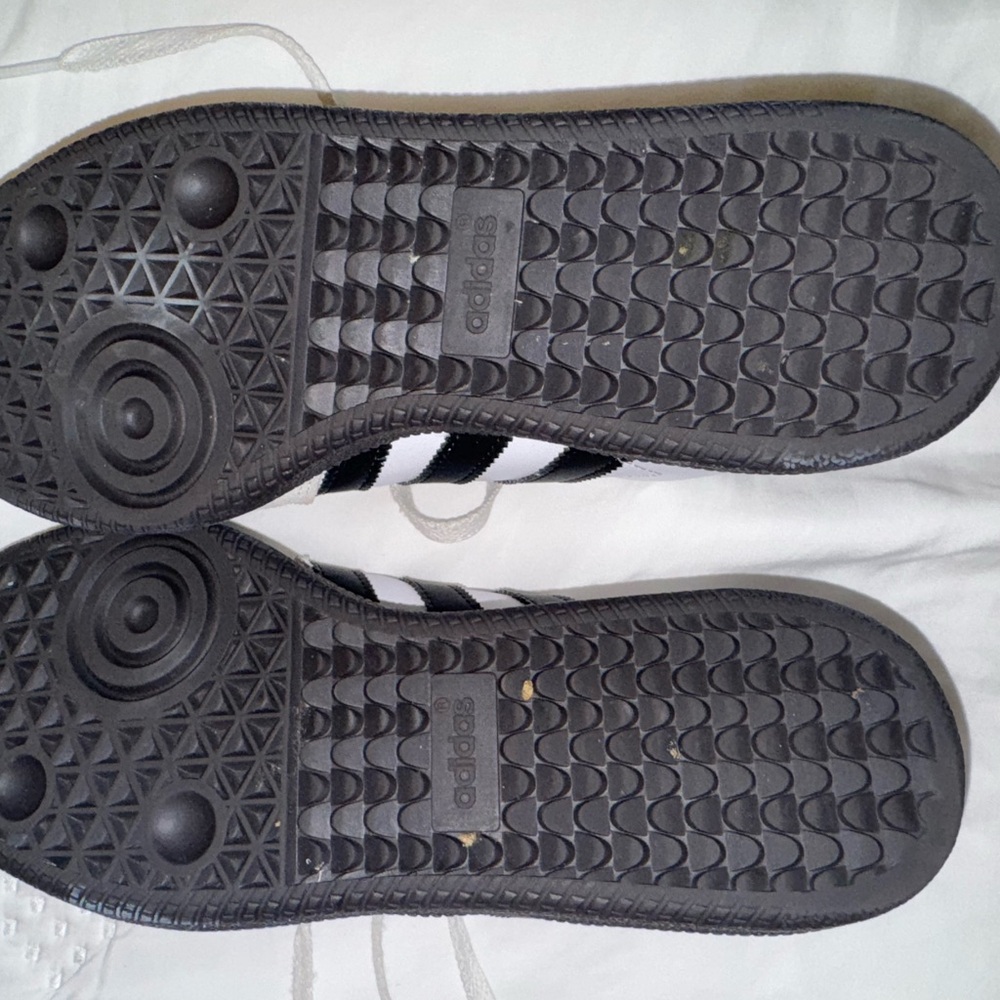Adidas Samba White and Black Shoes with Brown Soles - Picture 6 of 8